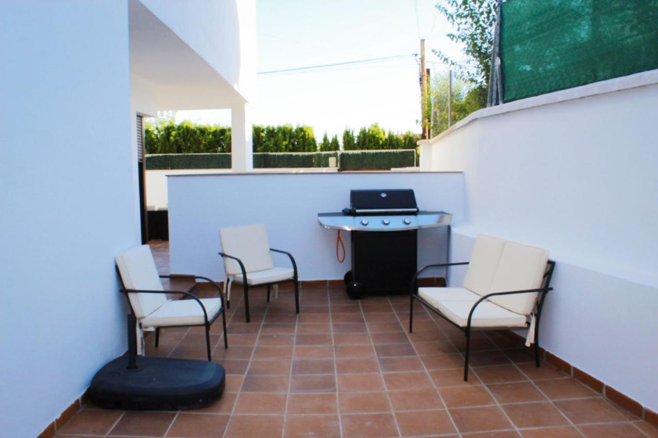 Huétor Vega Villa Taza De Plata A מראה חיצוני תמונה